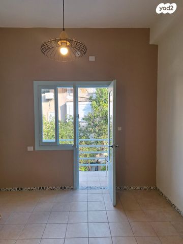 דירה, עמק הזיתים 9, הרצליה, חיפה