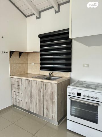 יחידת דיור, האלה 1, כפר חנניה, כפר חנניה