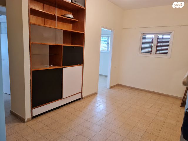 דירה, הרמן צבי שפירא 28, המרכז השקט / מרכז העיר, פתח תקווה