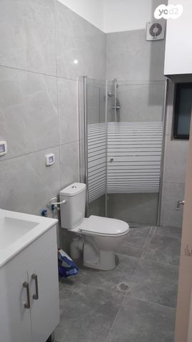 יחידת דיור, הרב שלום שבזי 98, שבזי, ראש העין