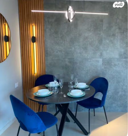 דירה, דולפין 1, גלי כרמל, טירת כרמל