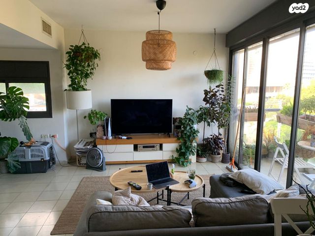 דירה, הכרמל 6, נווה צדק, תל אביב יפו