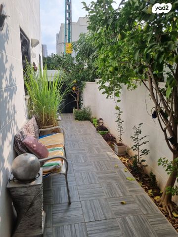 דירת גן, ארלוזורוב 1, מרכז, קרית עבודה, חולון