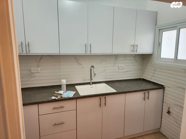 שדרות ירושלים 73