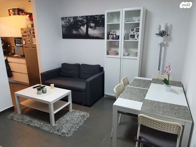 מרתף/ פרטר, משה דוד מייזנר 48, נווה עוז, פתח תקווה