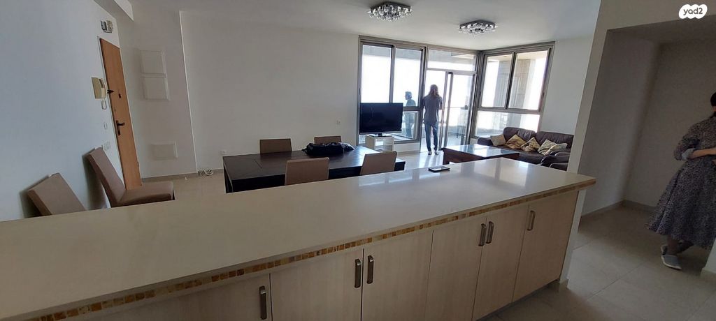 דירה, שלמה המלך 51, צפון מערב מרכז העיר, נתניה