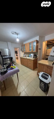 דירה, כורש 14, מרכז העיר, ירושלים