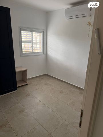 דירה, פדויים 4, מגדיאל, הוד השרון