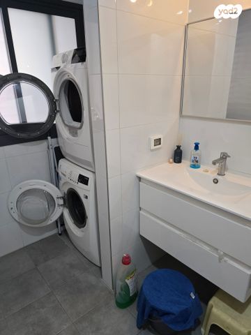 דירה, דבורה עומר 2, נאות שדה, רעננה