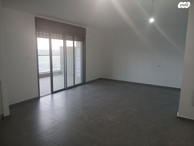 דירה, יוסף אבו 1, נתיבות מערב, נתיבות