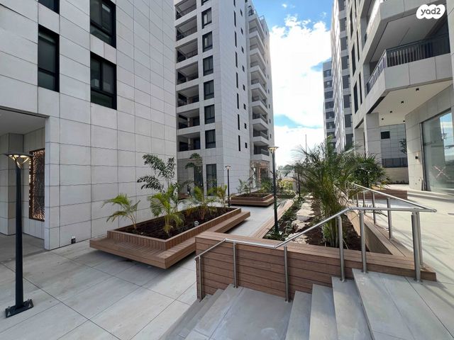 דירה, פרדס משותף 42, מרכז דרום, רעננה