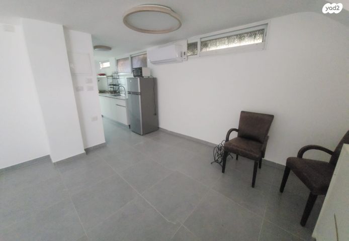 יחידת דיור, אלקלעי 5, שאר העיר, קדימה צורן