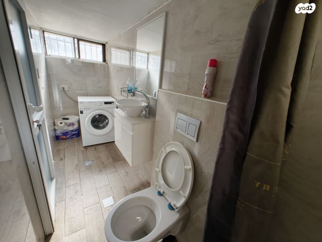 יחידת דיור, ורבורג 8, קרית היובל, ירושלים