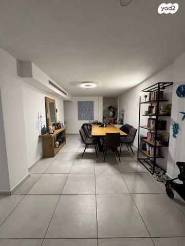 דירה, יהודה הנשיא 24, נווה אביבים, תל אביב יפו