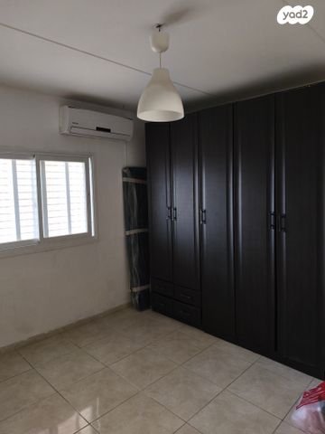 יהודה בורלא 6