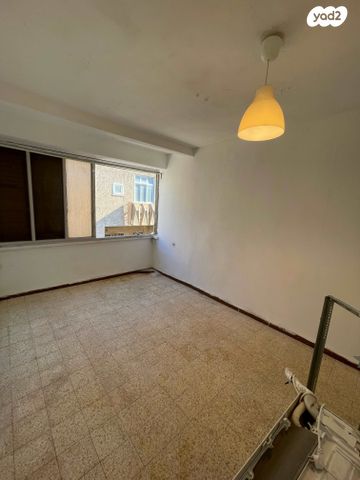 דירה, רוטשילד 73, רמז, מערב ותיק, ראשון לציון