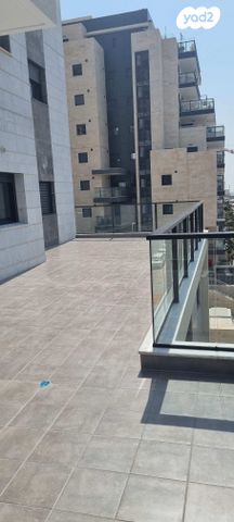 דירה, שמעון פרס 36, מורשת, מודיעין מכבים רעות