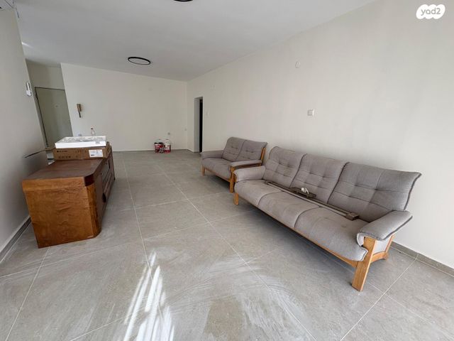 דירה, רוגוזין 70, רובע ד', אשדוד