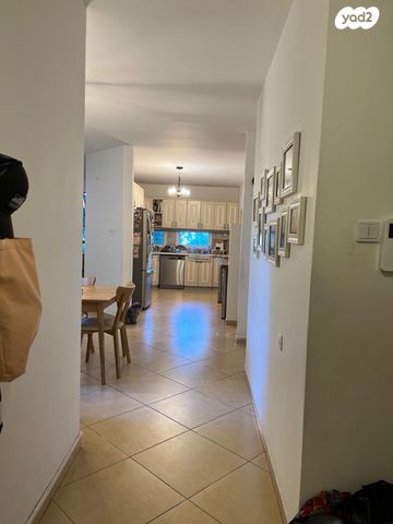 דירה, שדרות אמנון ותמר 16, גני הרצליה, הרצליה