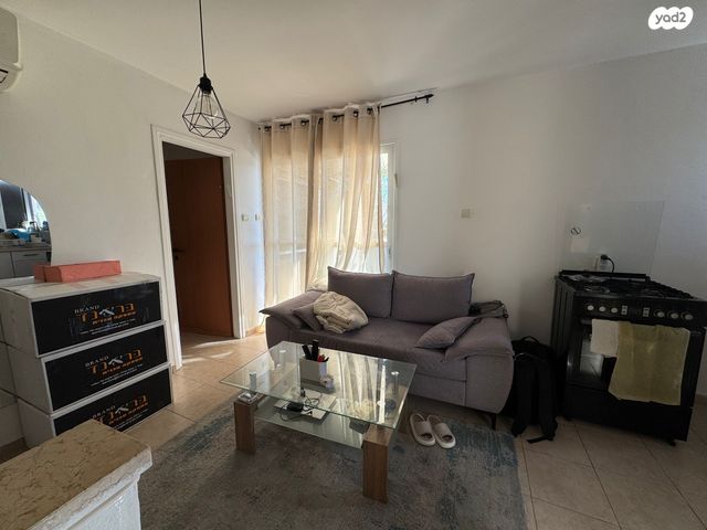 יחידת דיור, ברל כצנלסון 21, רמת ורבר, פתח תקווה