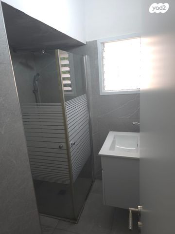 דירה, ליסין 11, נאות רחל, חולון