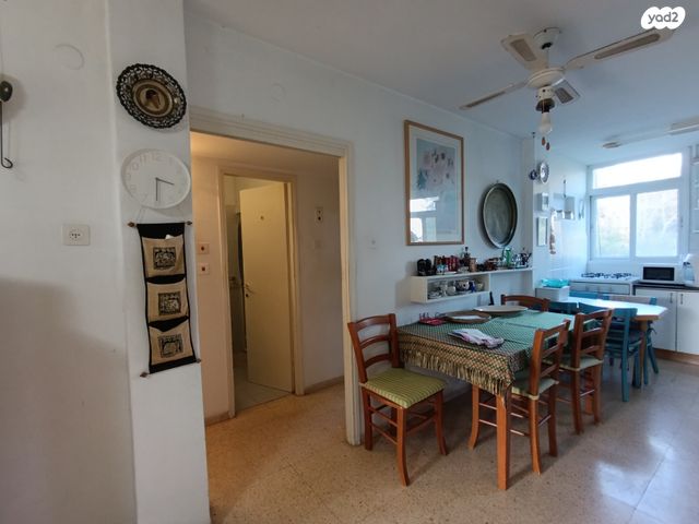 דירה, הרב מיימון 34, נווה שאנן, חיפה