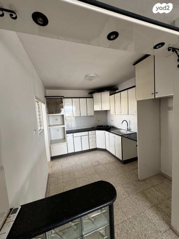 דירה, כינרת 35, רובע י"א, אשדוד