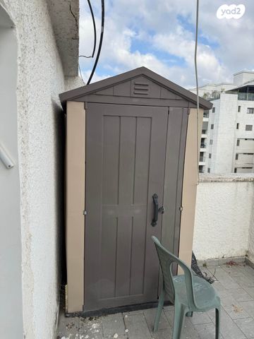 דירה, פדויים 4, מגדיאל, הוד השרון