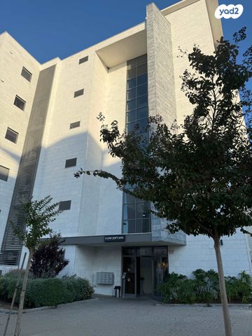 דירה, אמנון 1, אזור תעשיה נהריה, נהריה