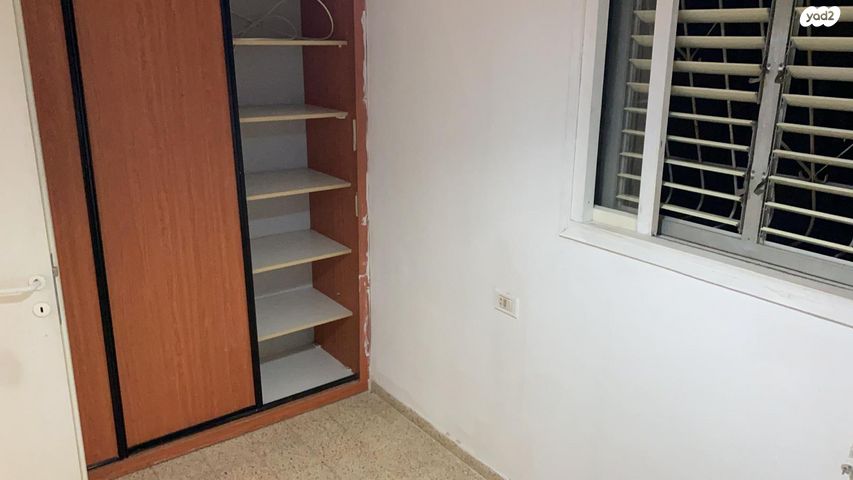 דירה, רימון 5, לב העיר, בת ים