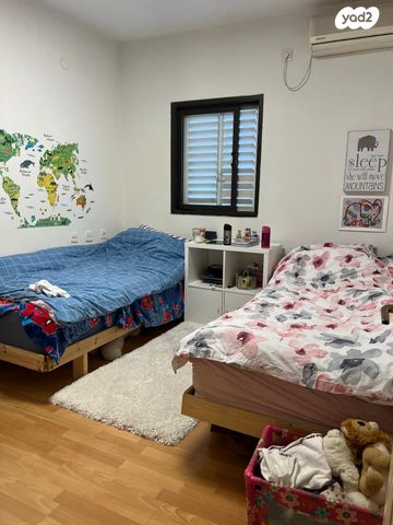 דירה, שדרות אמנון ותמר 16, גני הרצליה, הרצליה