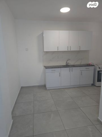 דירה, ליסין 11, נאות רחל, חולון