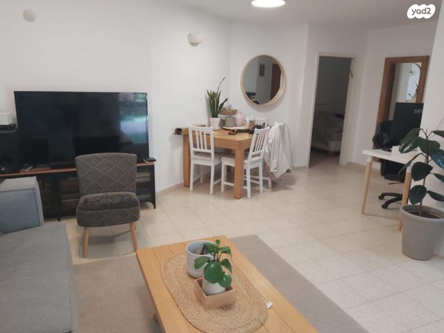 יחידת דיור, הזמיר 9, שכונה ד', מבשרת ציון