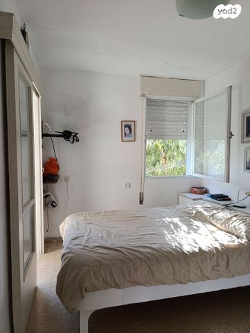 דירה, הרב מיימון 34, נווה שאנן, חיפה