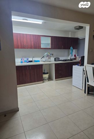 דירה, יוסף אהרונוביץ' 17, תקומה / קרית חזני, פתח תקווה