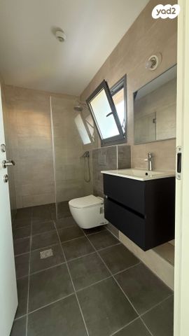 דירה, אמנון 1, אזור תעשיה נהריה, נהריה