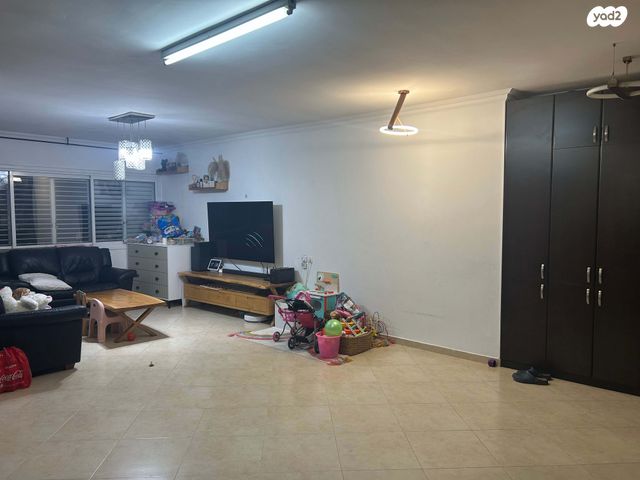 שדרות ששת הימים 10