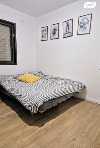 דו משפחתי, המגדל 19, הביכורים, קיסריה