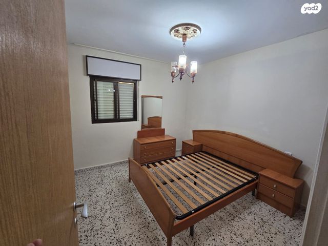 דירה, ההגנה 28, יצחק רבין, מעלות תרשיחא