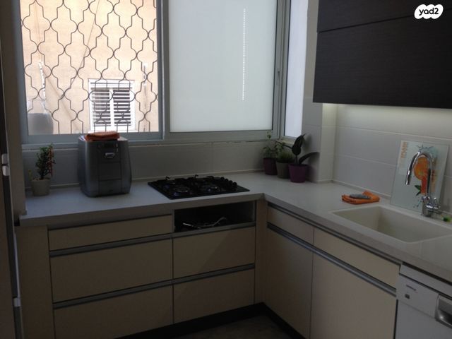 דירה, שפרינצק 29, מרכז, קרית עבודה, חולון