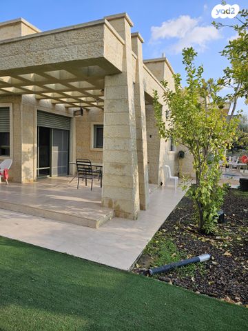 בית פרטי/ קוטג', יקותיאל אדם 8, רמות, באר שבע