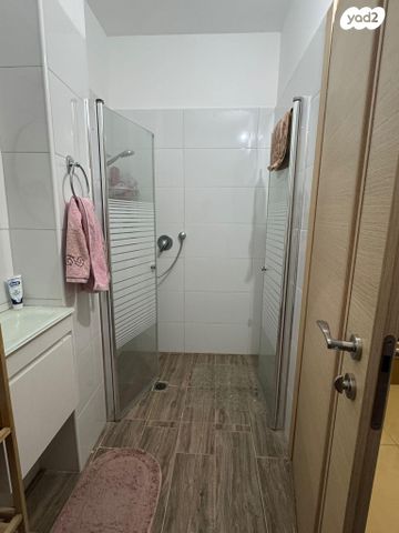 יחידת דיור, התבור 8, אורנית, אורנית