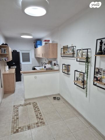 דירה, בן ציון ישראלי 15, נאות רחל, חולון