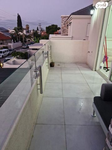 דירה, שמעון 14, נווה שולמית, גדרה