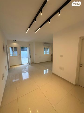 דו משפחתי, הנדיב 109, וורבורג, בנימינה גבעת עדה