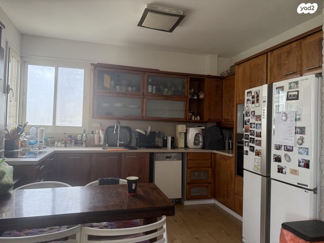 דירה, עוזיאל 159, אזור הבילויים, רמת גן