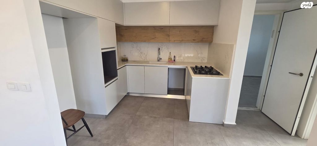 יוסף אהרונוביץ' 