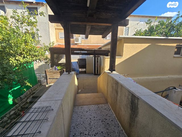 דופלקס, הנורית, גבעת שרת, בית שמש