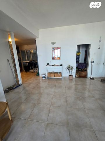 דירה, החשמונאים, כרמל מרכזי - שד' קיש, חיפה