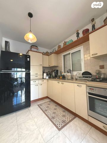 דירה, ראובן ברקת, נווה רמז, חולון